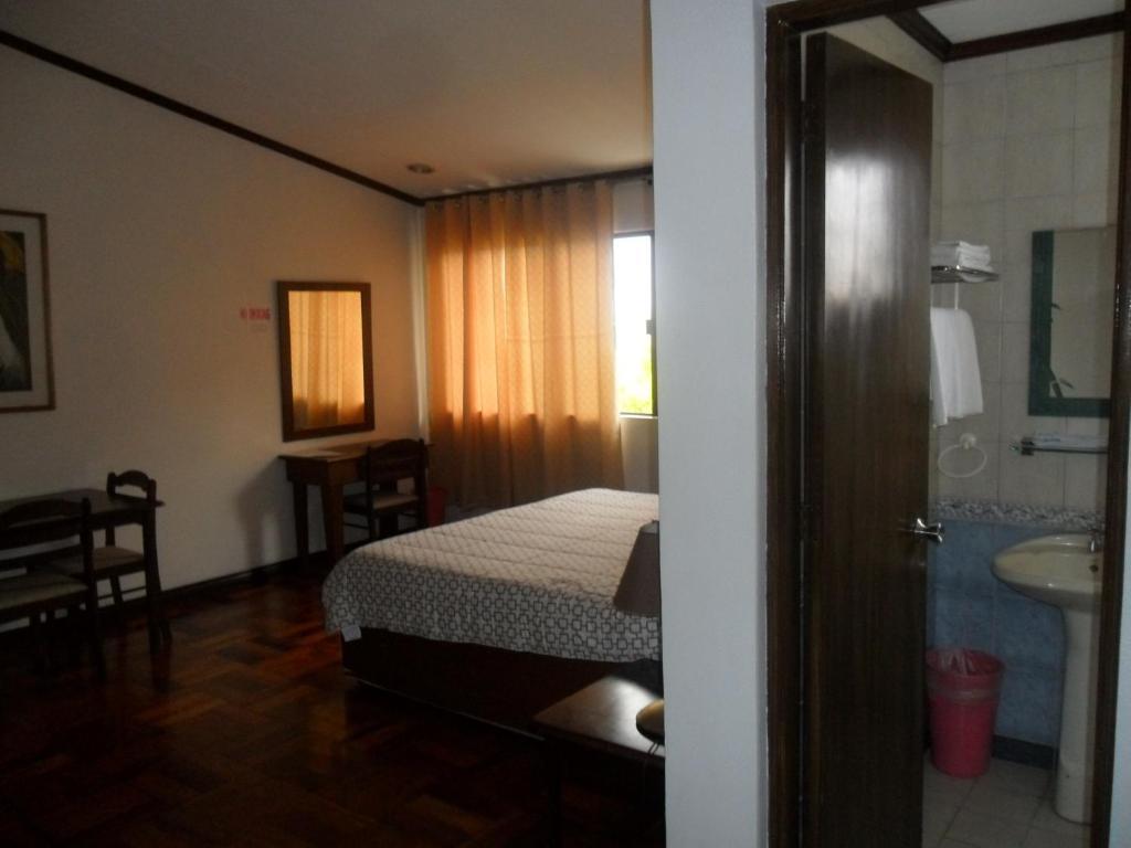 Tagaytay Econo Hotel Tagaytay City Værelse billede